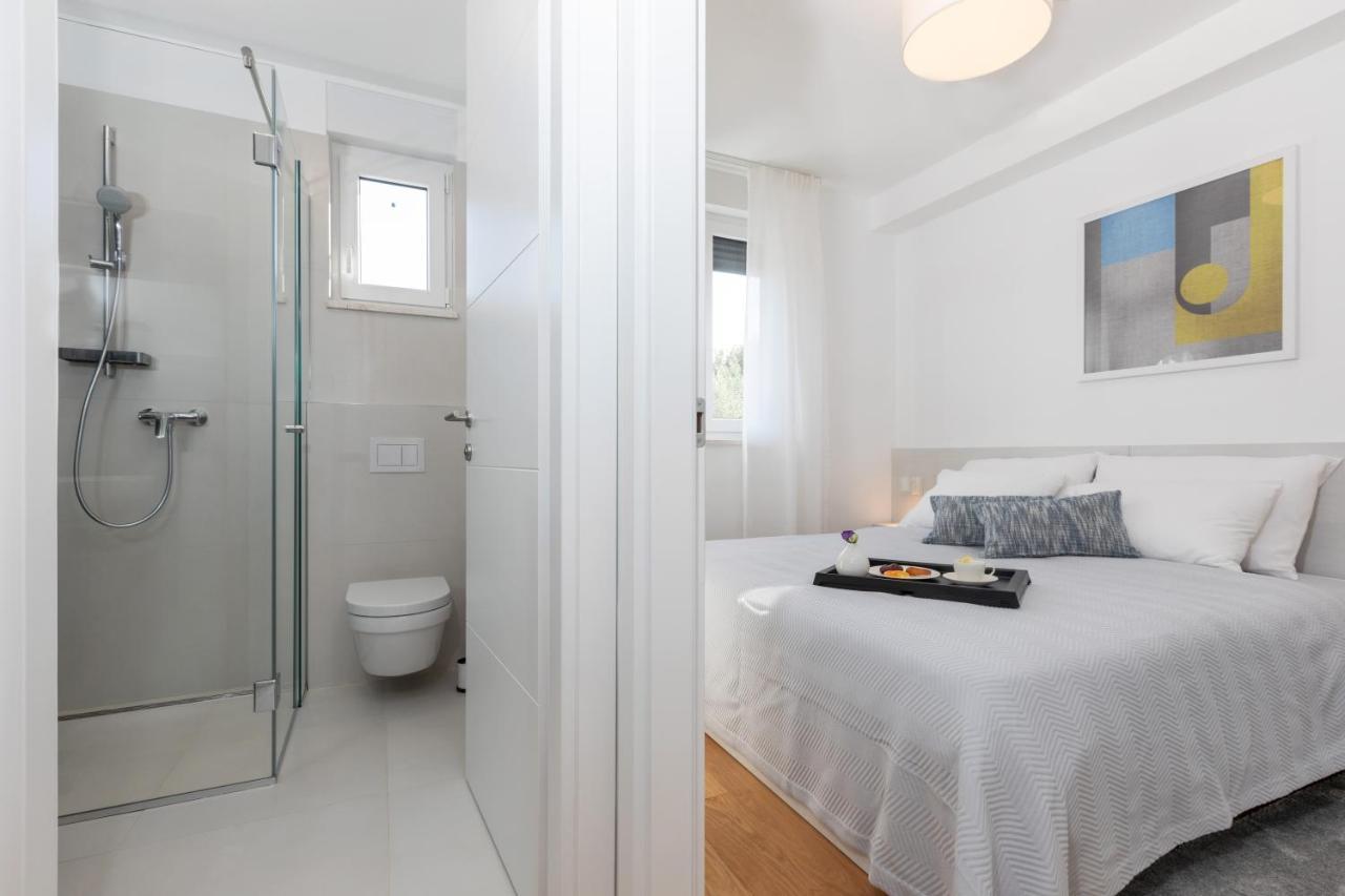 Luxury Apartment La Mer Murter Exteriér fotografie