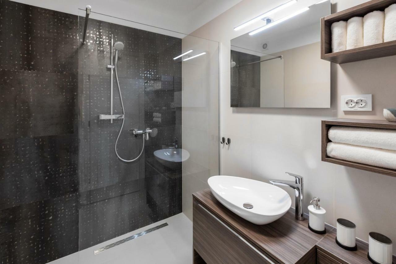 Luxury Apartment La Mer Murter Exteriér fotografie